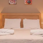 Adelina Guesthouse