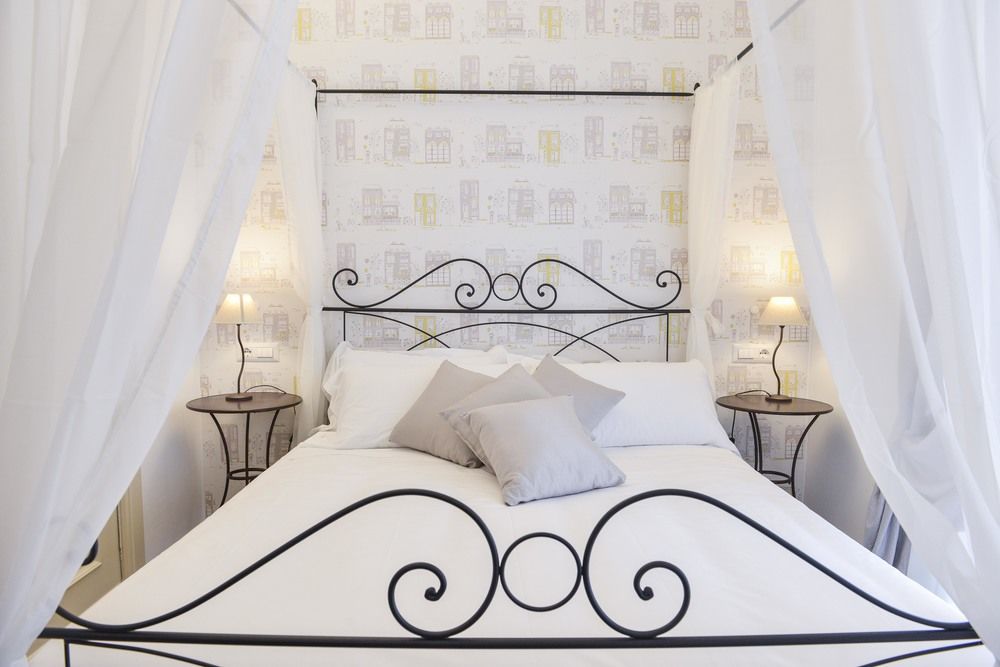 Adelina Guest house 2*