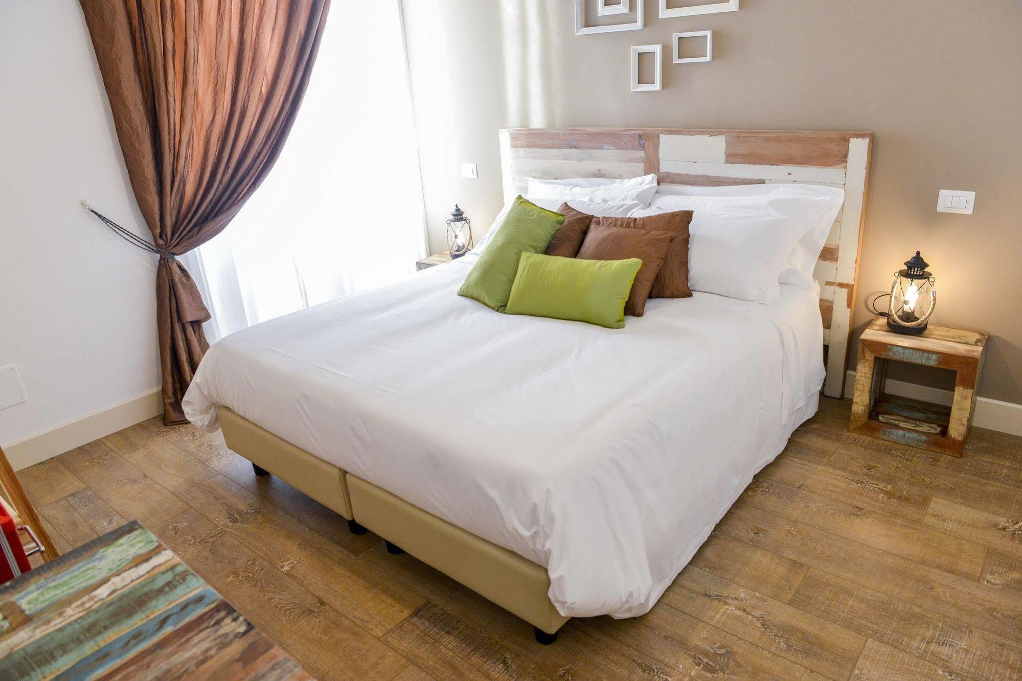 Guest house Adelina 2*