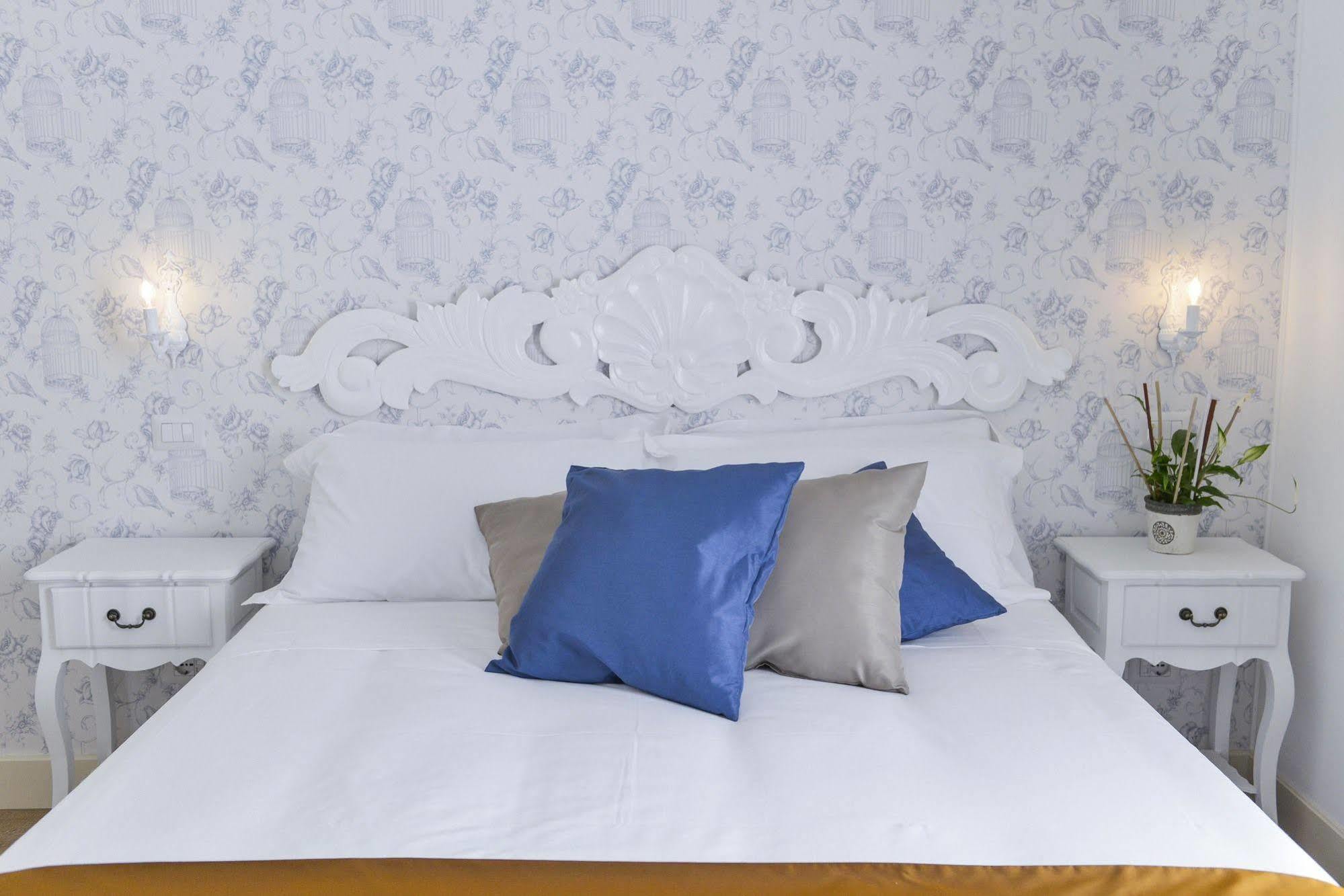 Adelina Guest house